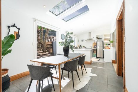 Photo of property in 23 Patanga Crescent, Thorndon, Wellington, 6011