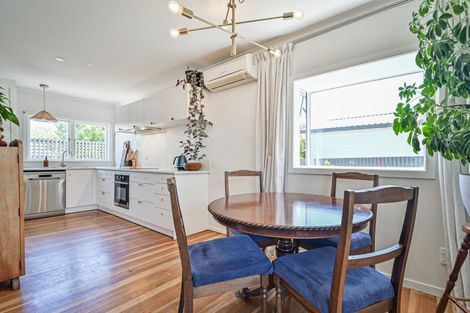 Photo of property in 1/204a Park Road South, Akina, Hastings, 4122