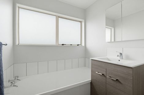 Photo of property in 1308 Jellicoe Street, Mayfair, Hastings, 4122