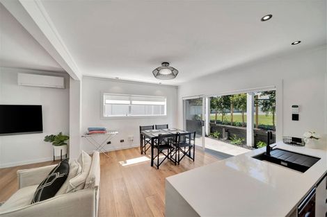 Photo of property in 45a View Road, Campbells Bay, Auckland, 0630