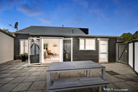 Photo of property in 23f3 Box Hill, Khandallah, Wellington, 6035