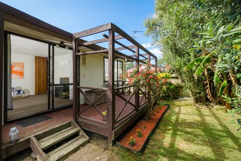 Photo of property in 3/8 Ireland Place, Ranui, Auckland, 0612