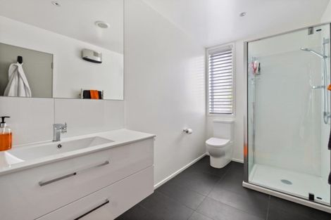 Photo of property in 44 Mckellar Drive, Jacks Point, Queenstown, 9371