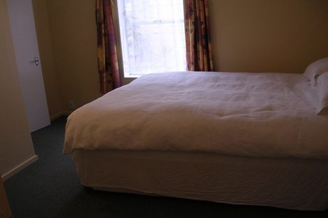 Photo of property in 161u2 Glenmore Street, Kelburn, Wellington, 6012