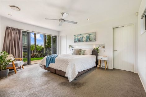 Photo of property in 19 Hamurana Place, Te Atatu Peninsula, Auckland, 0610