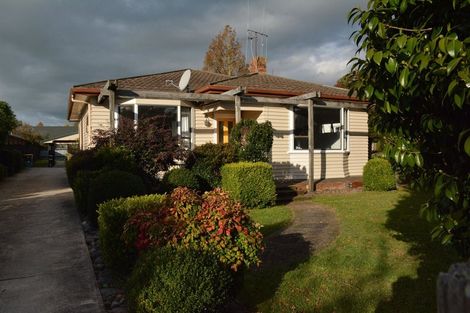 Photo of property in 90 Nixon Street, Hamilton East, Hamilton, 3216