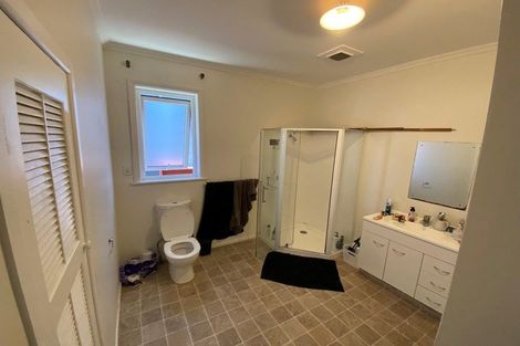 Photo of property in 6 Howard Street, Mount Cook, Wellington, 6021