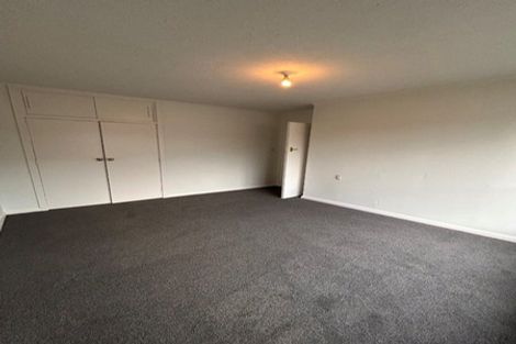 Photo of property in 8 Oakdale Street, Avonhead, Christchurch, 8042
