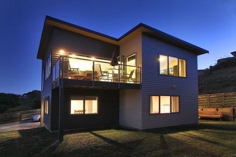 Photo of property in 24a Thimble Lane, Whitby, Porirua, 5024