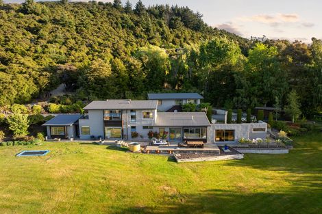 Photo of property in 691 Aubrey Road, Albert Town, Wanaka, 9305
