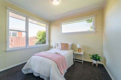 Photo of property in 29 Rosedale Place, Avonhead, Christchurch, 8042