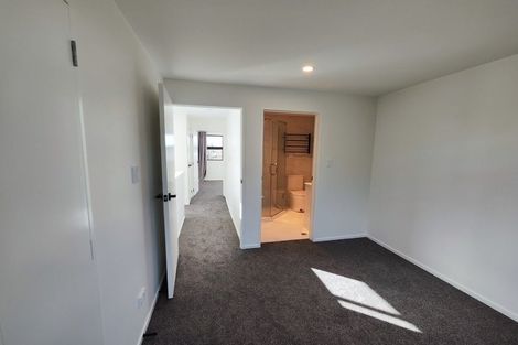 Photo of property in 9/13 Grove Lane, Pakuranga, Auckland, 2010