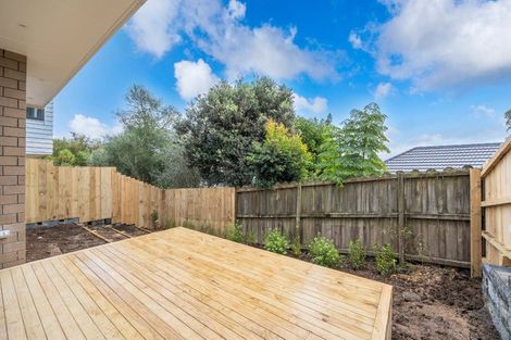 Photo of property in 13a Tenbless Court, Unsworth Heights, Auckland, 0632