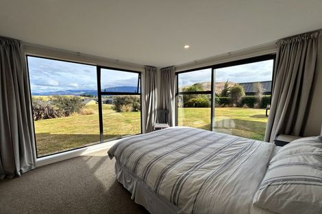 Photo of property in 7 Fife Court, Jacks Point, Queenstown, 9371