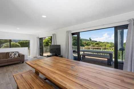 Photo of property in 18 Tawiri Place, Kuratau, Turangi, 3381