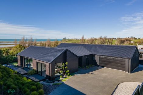 Photo of property in 13 Lancewood Terrace, Oceanview, Timaru, 7910