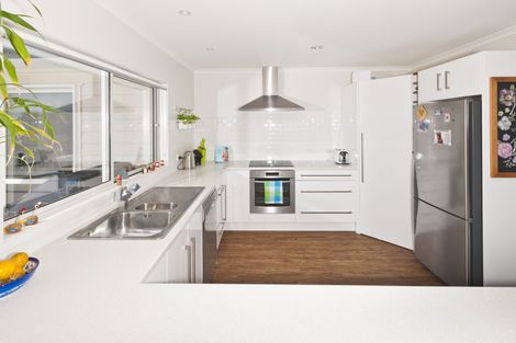 Photo of property in 1 Pinehurst Close, Te Kamo, Whangarei, 0112