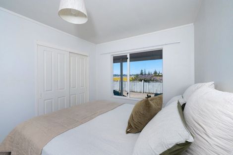 Photo of property in 2/64 The Esplanade, Westshore, Napier, 4110