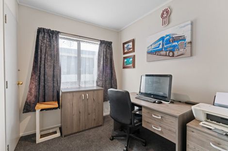 Photo of property in 2/9 Puia Street, Tauhara, Taupo, 3330