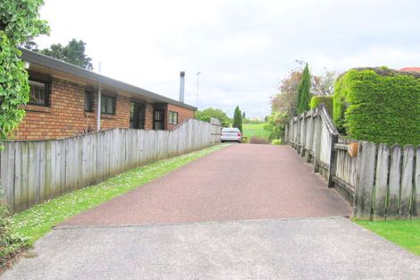 Photo of property in 4c Shaw Road, Oratia, Auckland, 0604