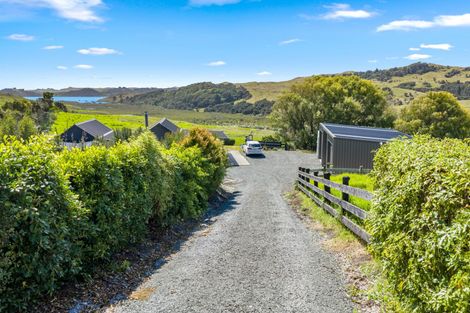 Photo of property in 27 Waterview Crescent, Kaiwaka, 0573