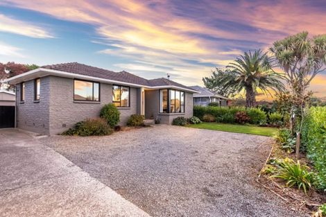 Photo of property in 12 Redgrave Street, Hoon Hay, Christchurch, 8025