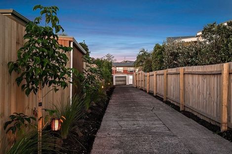 Photo of property in 7 Karamu Street, Te Atatu Peninsula, Auckland, 0610
