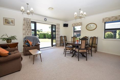 Photo of property in 39 Armstrong Avenue, Carterton, 5713