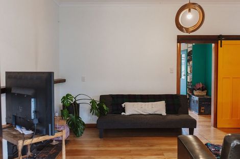 Photo of property in 1 Jervois Terrace, Ohau, Levin, 5570