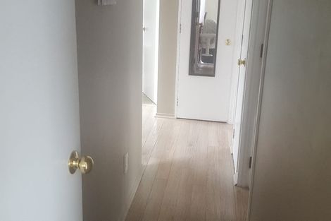 Photo of property in 2/15 Septimus Place, Henderson, Auckland, 0612