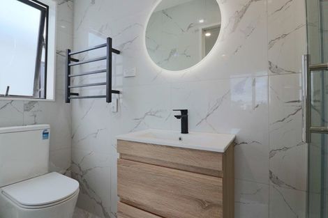 Photo of property in 11 John Gray Street, Papakura, 2110