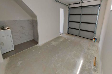 Photo of property in 20a Mackenzie Street, Te Atatu South, Auckland, 0610