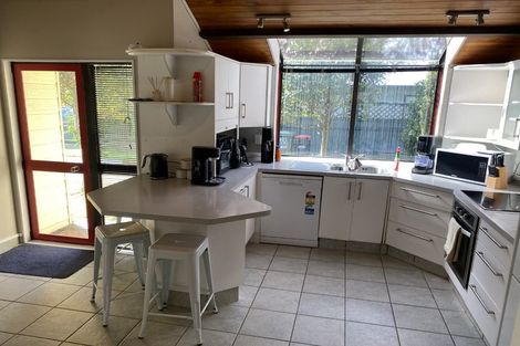 Photo of property in 11 Jeffares Place, Taradale, Napier, 4112