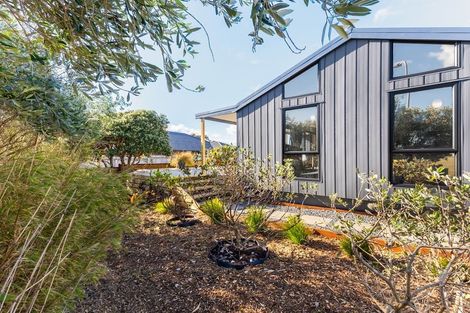 Photo of property in 20 Olive Terrace, Paraparaumu Beach, Paraparaumu, 5032