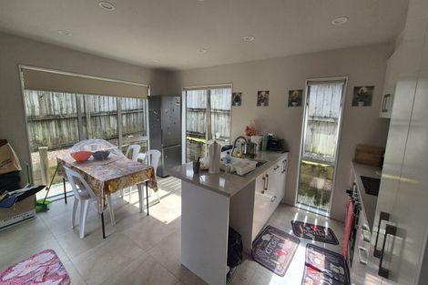Photo of property in 52 Greenhaven Avenue, Opaheke, Papakura, 2113