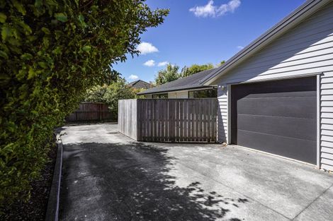 Photo of property in 3/221 Edgeware Road, Edgeware, Christchurch, 8013