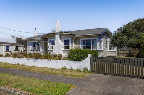 Photo of property in 24 Morrissey Street, Hawera, 4610