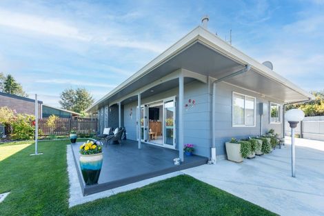 Photo of property in 22 Glamorgan Avenue, Tamatea, Napier, 4112