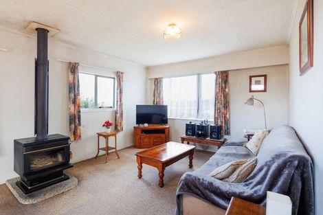 Photo of property in 1 Seabury Avenue, Foxton Beach, Foxton, 4815