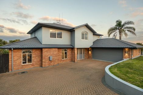 Photo of property in 9 Gilbert Court, Rototuna, Hamilton, 3210