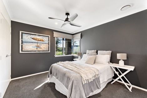 Photo of property in 55 Athenree Road, Athenree, Katikati, 3177