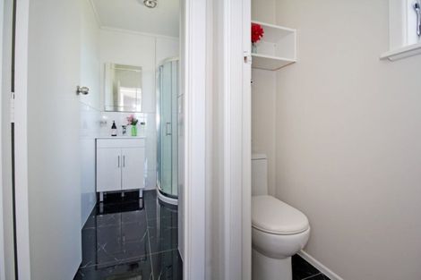 Photo of property in 114 Coxhead Road, Wattle Downs, Auckland, 2103