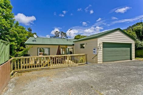 Photo of property in 1/65 Girrahween Drive, Totara Vale, Auckland, 0629