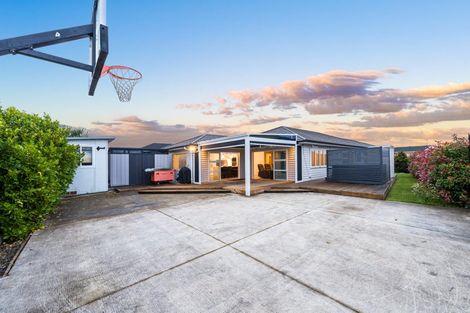 Photo of property in 5 Floyd Road, Riverhead, 0820