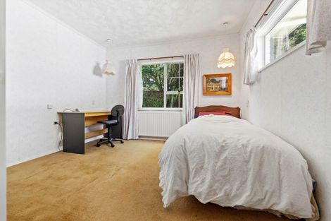 Photo of property in 10 Te Hepera Street, Waipahihi, Taupo, 3330