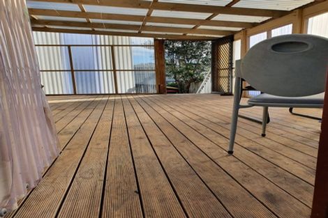 Photo of property in 76 Gallony Avenue, Massey, Auckland, 0614