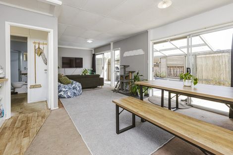 Photo of property in 2/56 Greenhaven Avenue, Opaheke, Papakura, 2113