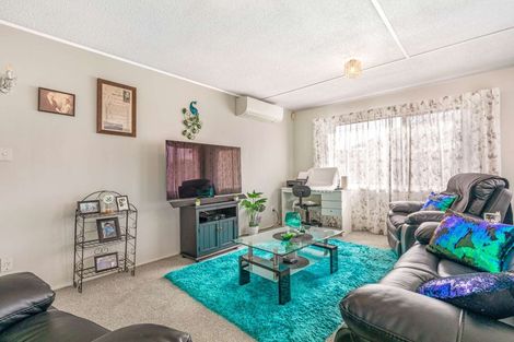 Photo of property in 8a Inverell Place, Mount Maunganui, 3116