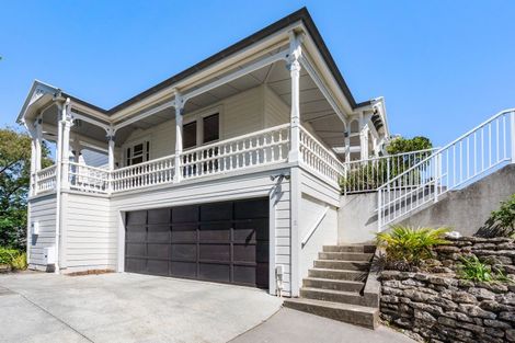 Photo of property in 6 Thompson Road, Bluff Hill, Napier, 4110