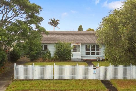 Photo of property in 15 Rice Crescent, Papakura, 2110